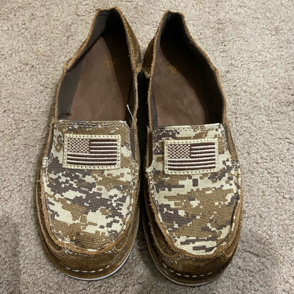 Women’s Ariat slip on